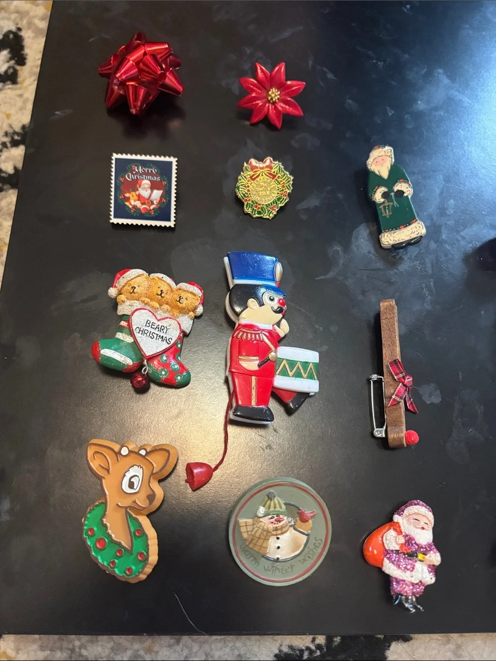 20ct Christmas Holiday Set - Assorted Red, Green, White pins and brooches